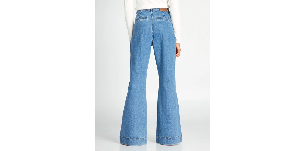 Jeans a zampa deals di elefante zara