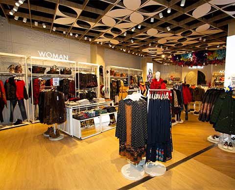 Tienda fashion desigual madrid centro