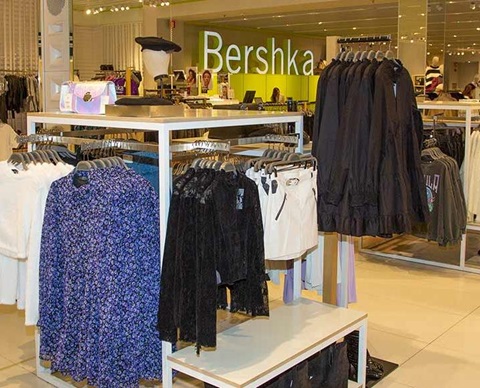 Bershka centro Maremagnum - Moda y Barcelona